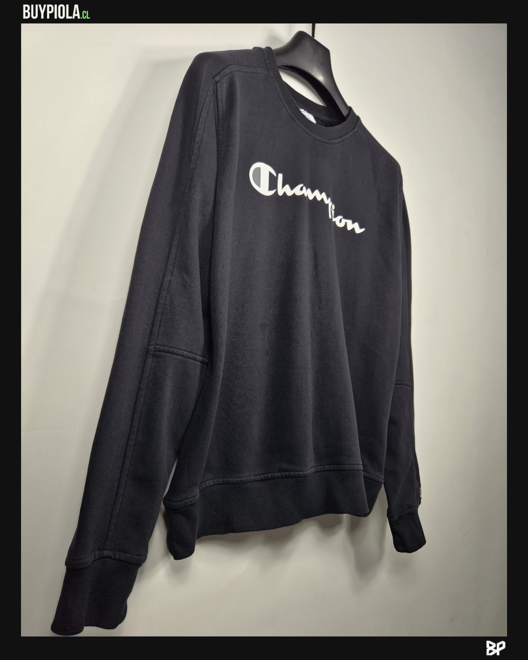 Champion Crewneck Negro Script Blanco
