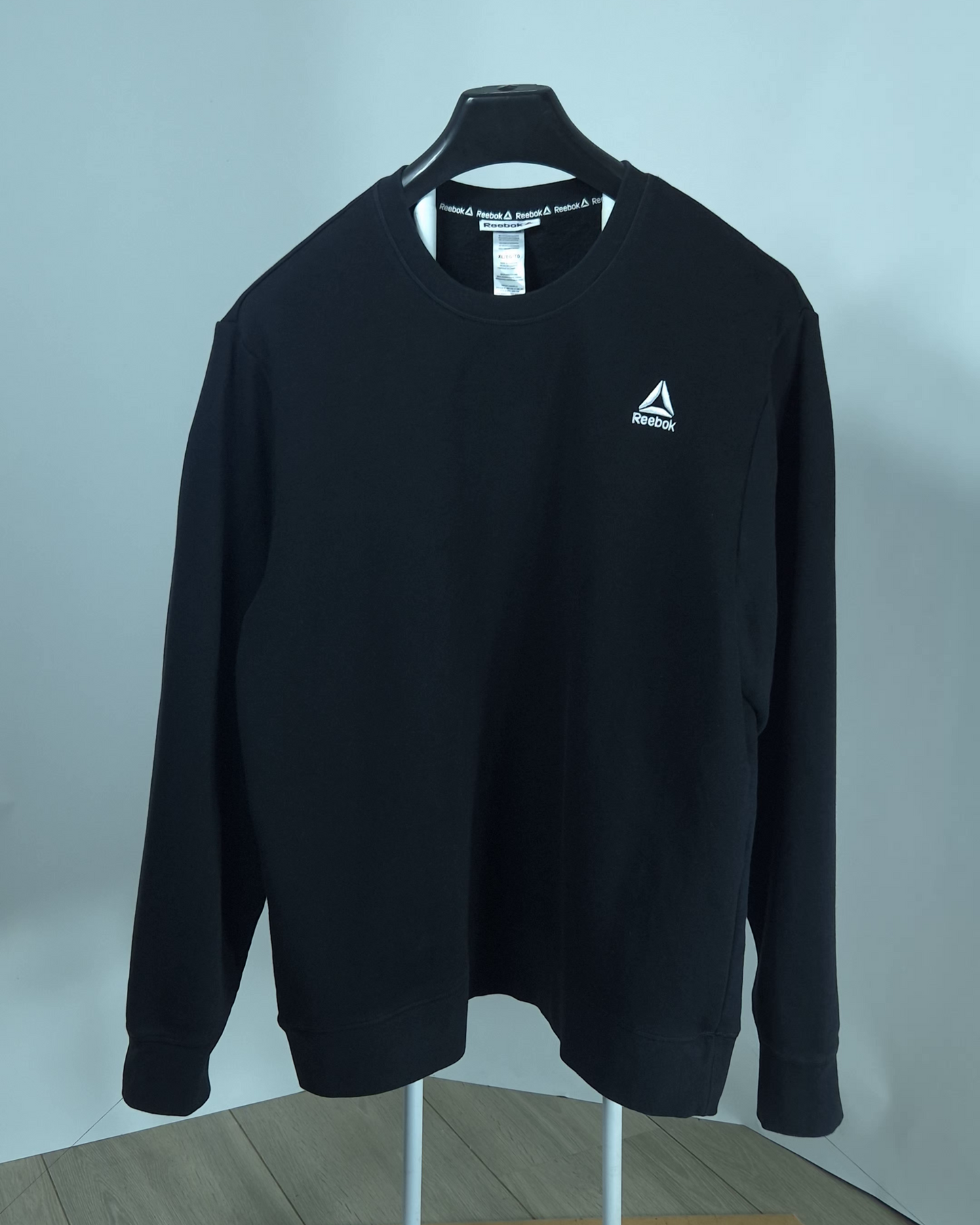 Reebok Crewneck Negro