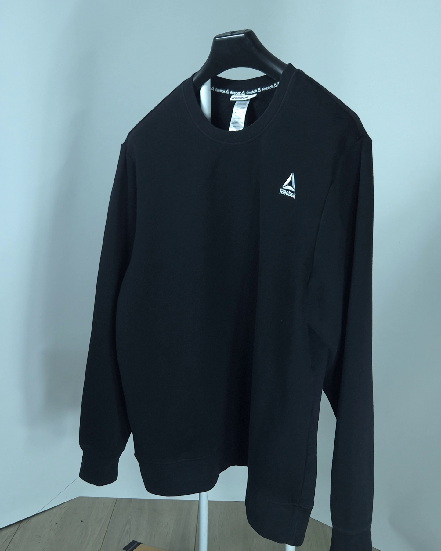 Reebok Crewneck Negro