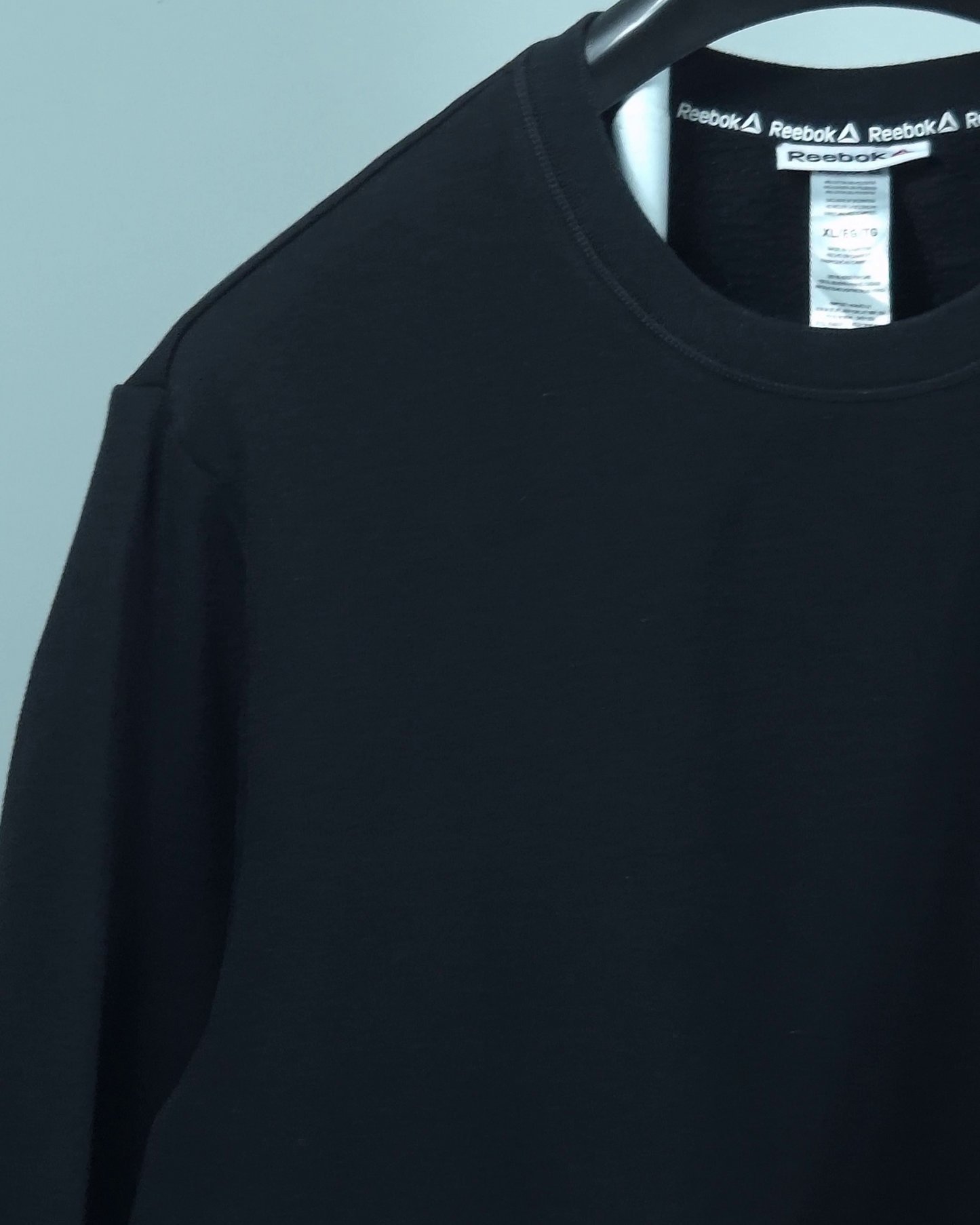 Reebok Crewneck Negro